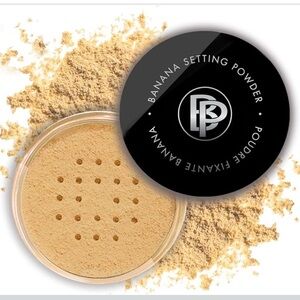 Bellapiere Banana Setting Powder in Medium